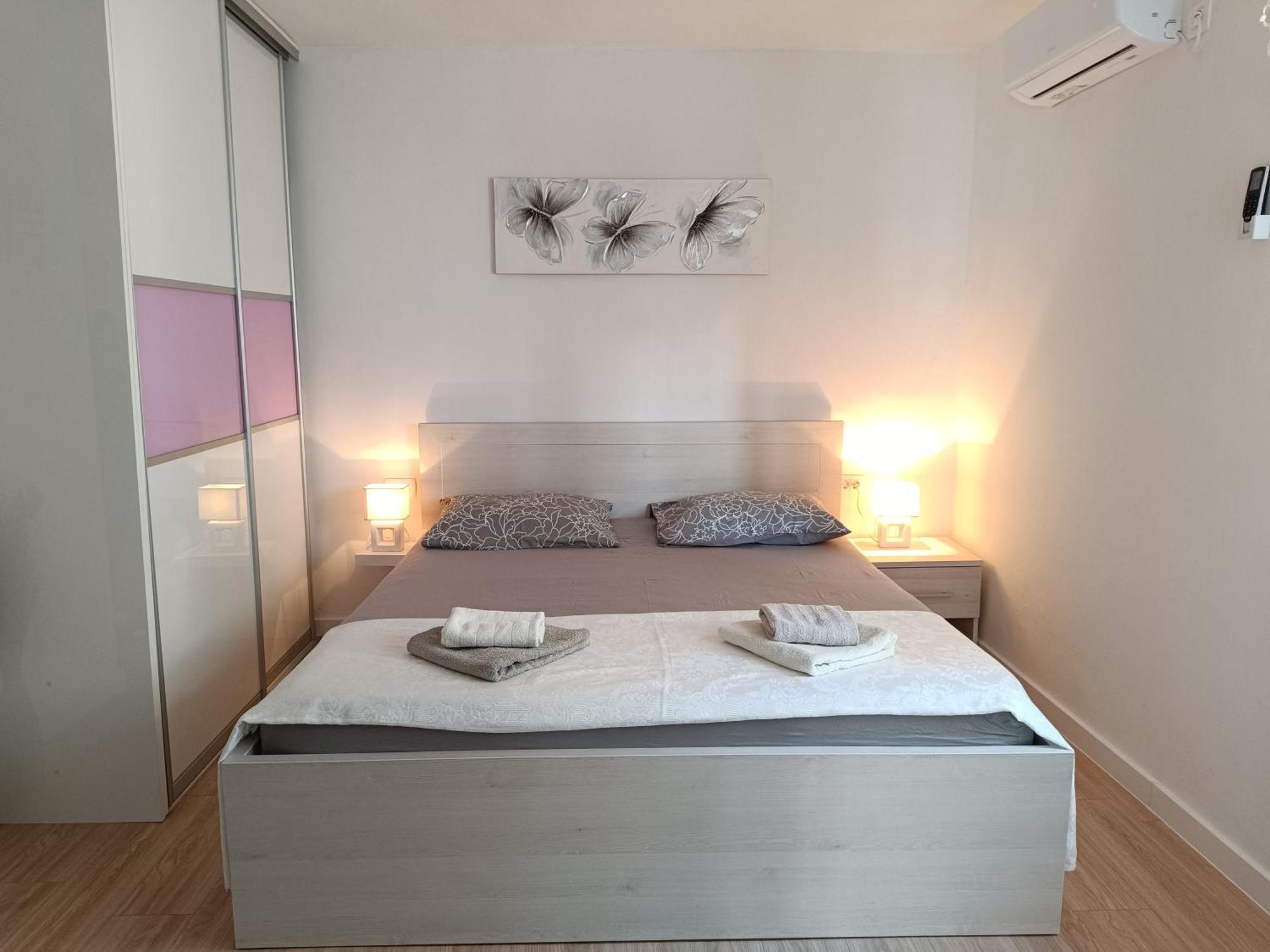 Studio Apartment 3E Сплит Екстериор снимка